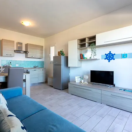 Apartmán Sardinia Re - Sole 10 *